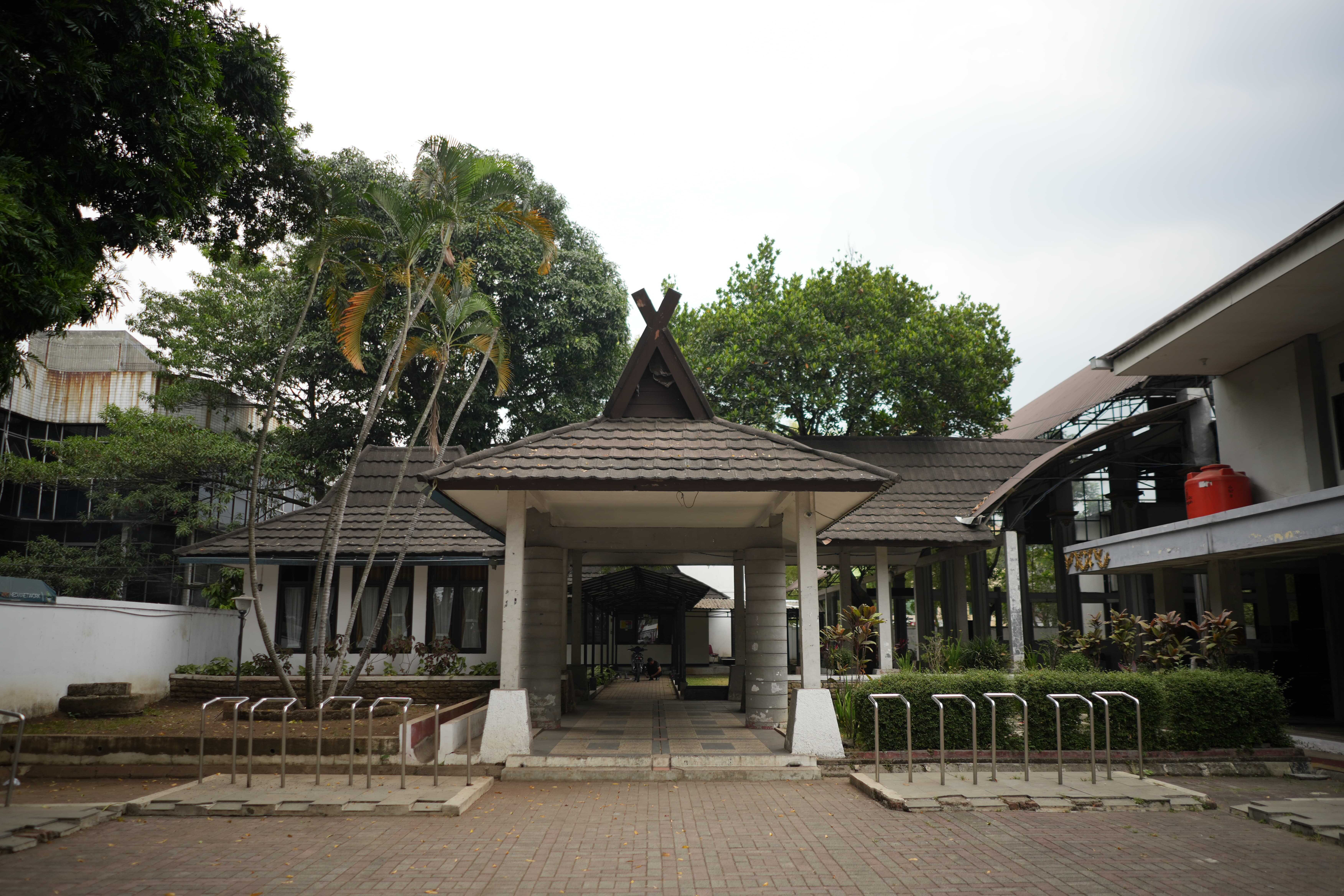 Padepokan Seni Mayang Sunda